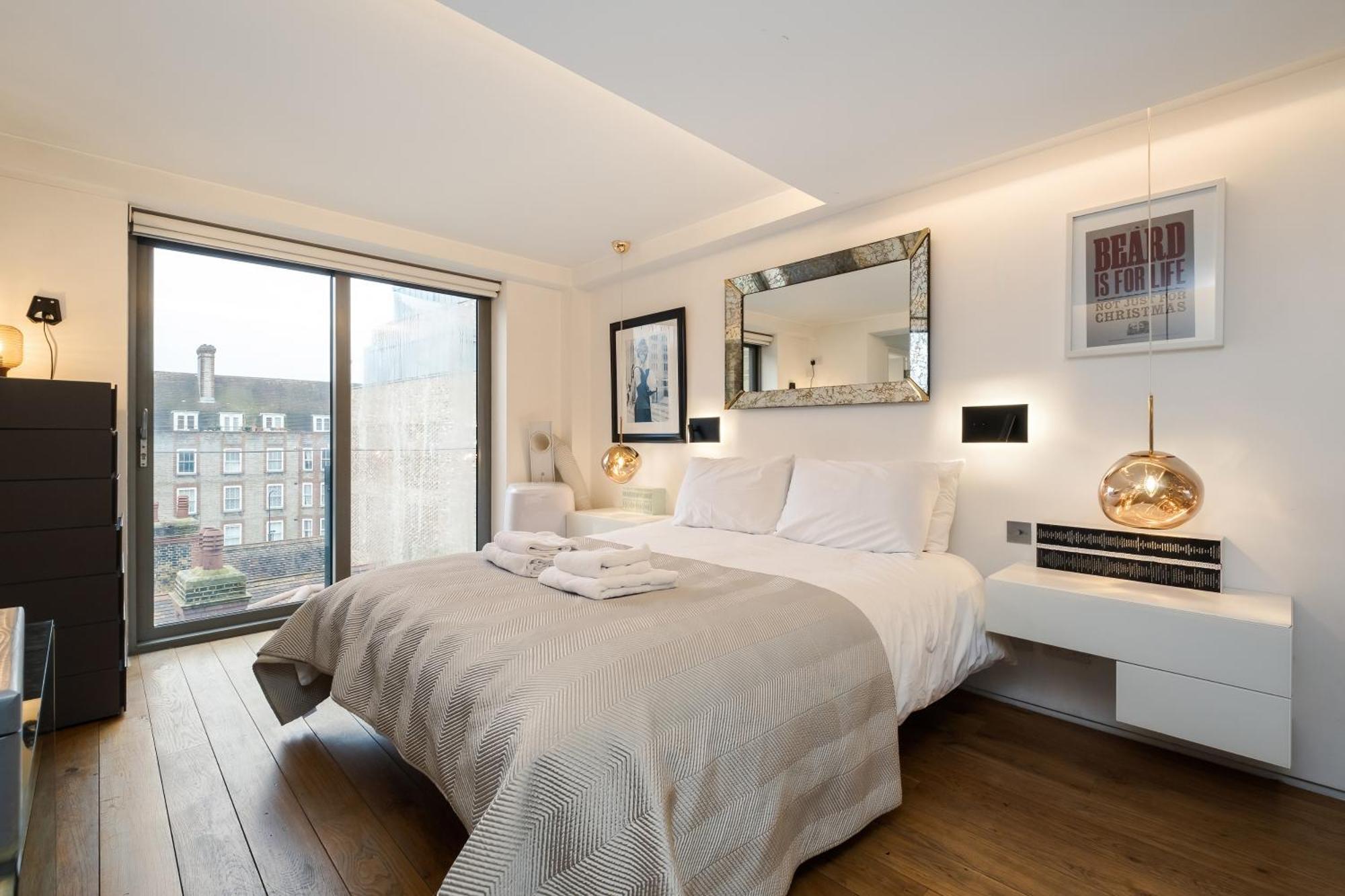 Stunning 3 Bedroom, 3 Bathroom Duplex With Terrace London Eksteriør billede