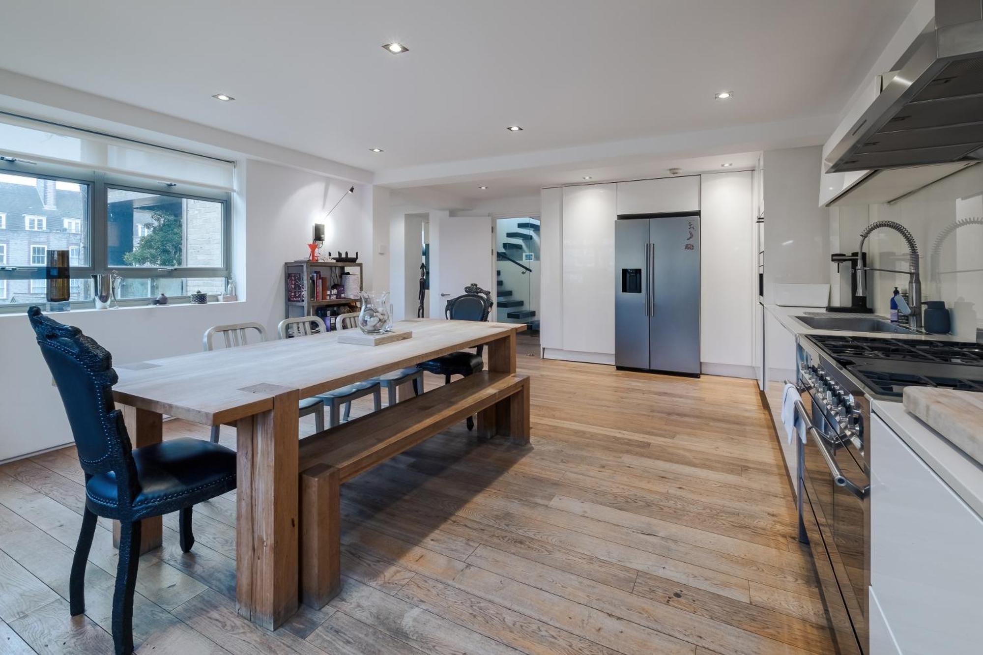 Stunning 3 Bedroom, 3 Bathroom Duplex With Terrace London Eksteriør billede